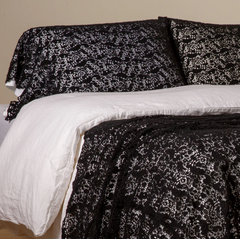 Allora pillowcase from Bella Notte Linens in the color Corvino.