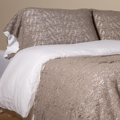 Allora pillowcase from Bella Notte Linens in the color Fog.
