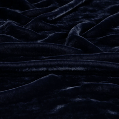 Carmen Bed End Blanket from Bella Notte Linens in the color French Lavender.