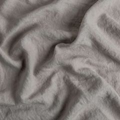 Austin Guest Towel from Bella Notte Linens in the color Fog.