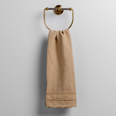 Austin Guest Towel from Bella Notte Linens in the color Honeycomb.