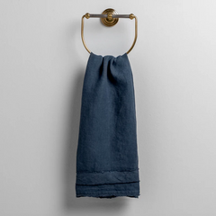 Austin Guest Towel from Bella Notte Linens in the color Midnight.