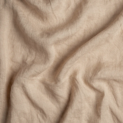 Linen Whisper Guest Towel from Bella Notte Linens in the color Honeycomb.