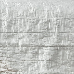 Sel Coverlet from Bella Notte Linens in the color Cloud.