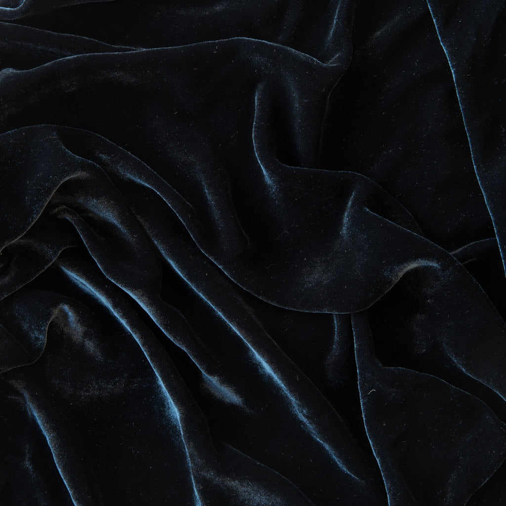 Carmen Euro Sham from Bella Notte Linens in the color Midnight. 