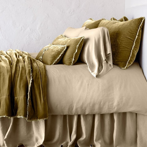 Carmen Throw Blanket - Honeycomb