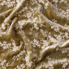 Lynette 18x18 Pillow in Honeycomb from Bella Notte Linens