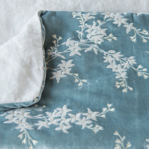 Lynette Bed End Blanket - Cloud