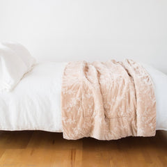 Lynette Bed End in Pearl from Bella Notte Linens