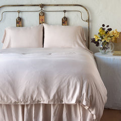 Madera Luxe Pillowcases from Bella Notte Linens in the color Pearl.